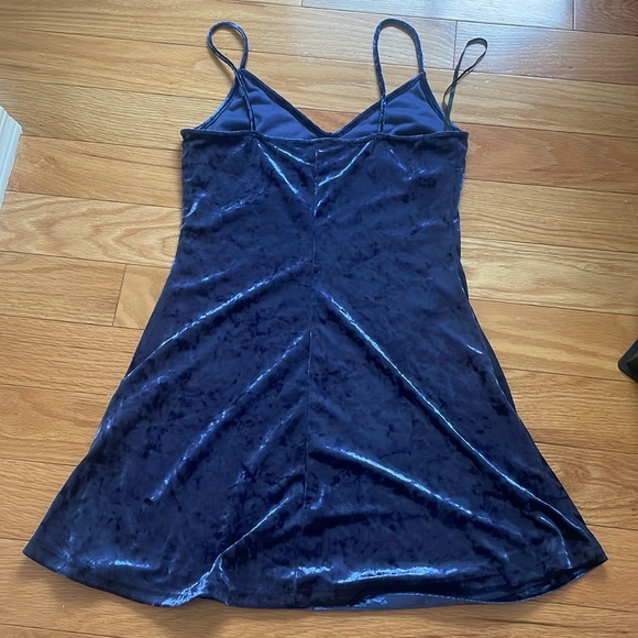 Velvet blue purple dress - Picture 2 of 2